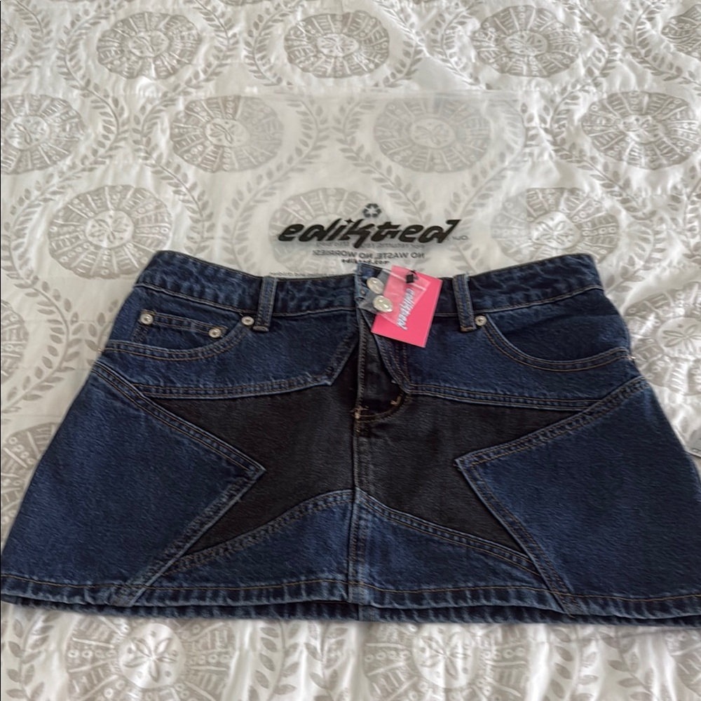 SOLD!!! NWT Edikted mini skirt with mixed denim and star detail